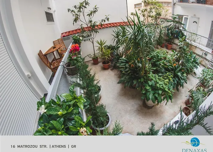 Denaxas Apartments In The Heart Of Athens
